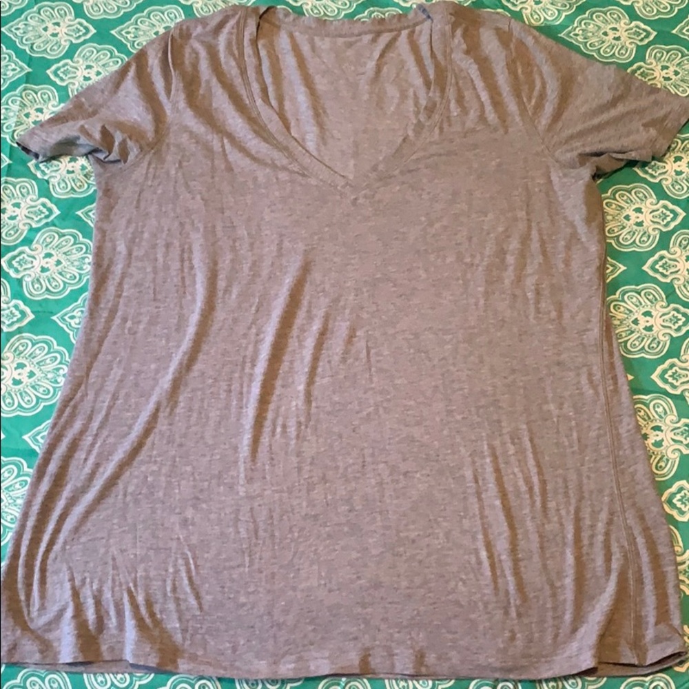 Love V neck Tee
